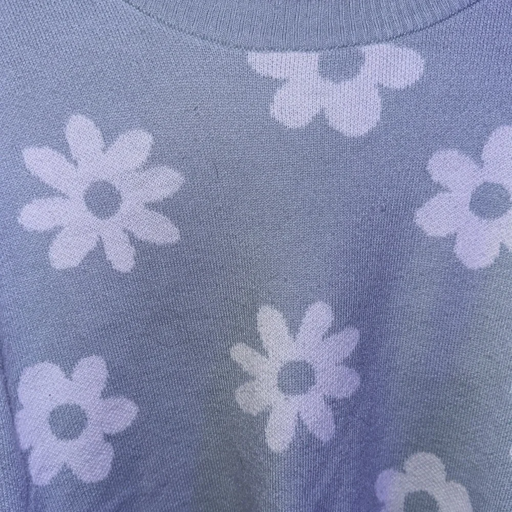 Shirt - Picture 2 of 4